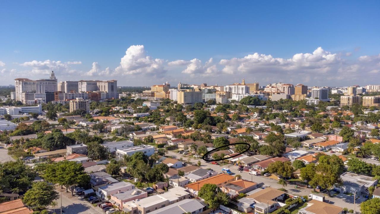 Beautiful, Fully Furnished 4Bed 2Bath House - 5 Minute Walk To Miracle Mile Downtown Coral Gables Villa Miami Kültér fotó